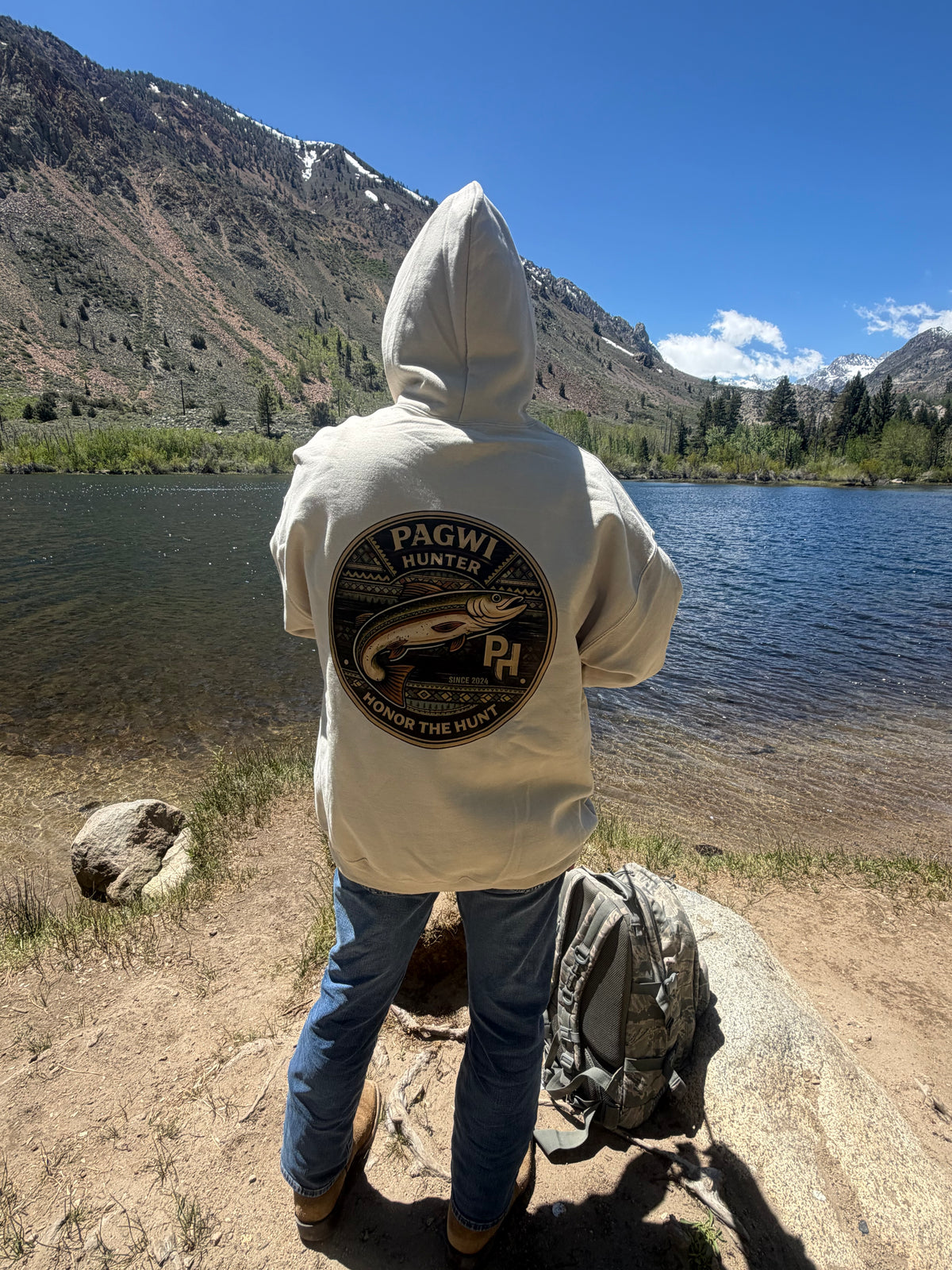 SoftFeel Hoodie Honor the Hunt